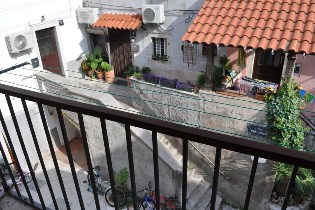 Apartment Veli Dvor
