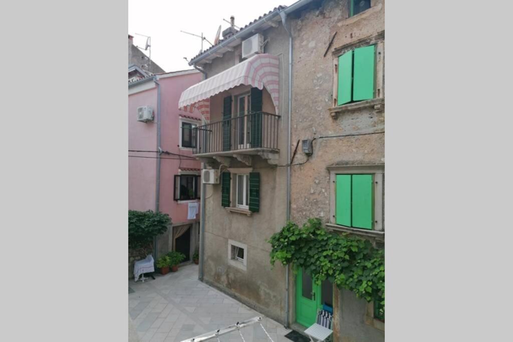 Veli Dvor Apartment Cres